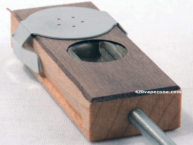 Magic Flight Launches vape/combustion combo one-hitter