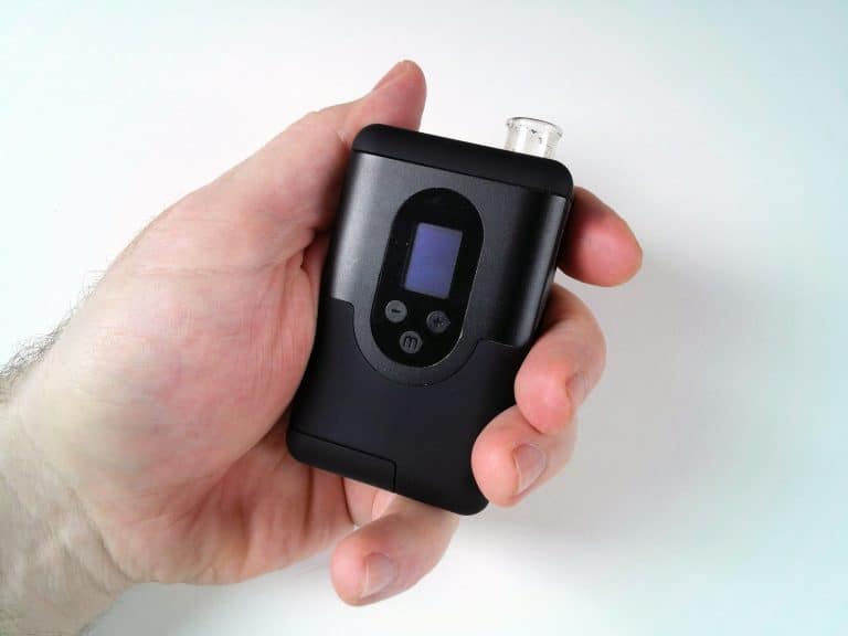 Arizer Go weed vape in hand