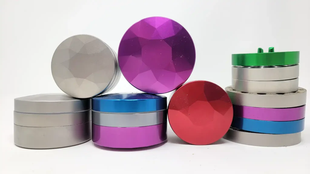 Brilliant Cut Grinder comes in two sizes, as well as Stainless Steel