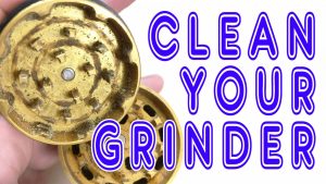 How to Clean Your Gunked Up Weed Grinder