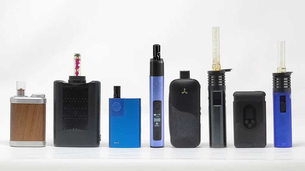 These 8 portable vapes are great and they have a replaceable battery: 