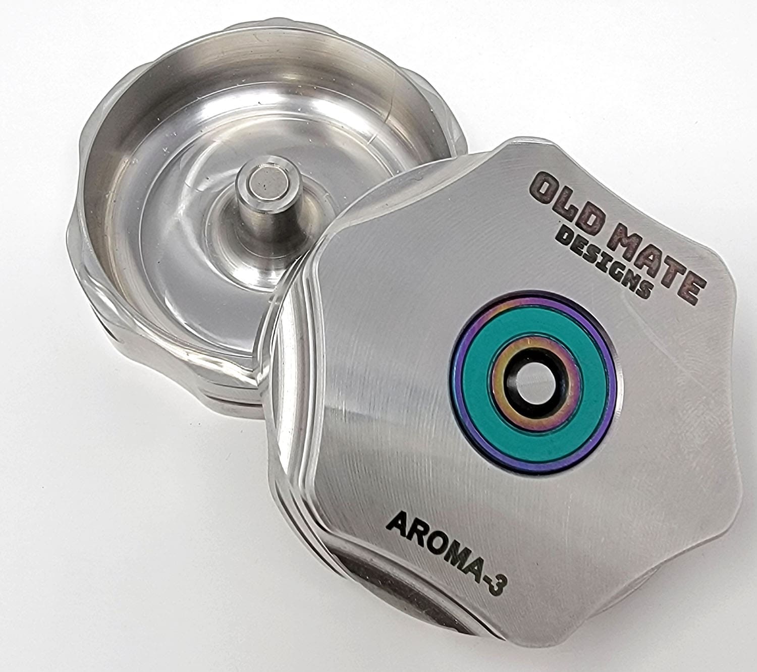 Stainless Steel Grinder with spinning bearing - the Old Mate Aroma 3
