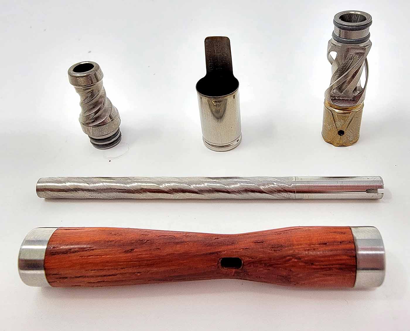 Dynavap Woodwynd is 5 pieces including the cap