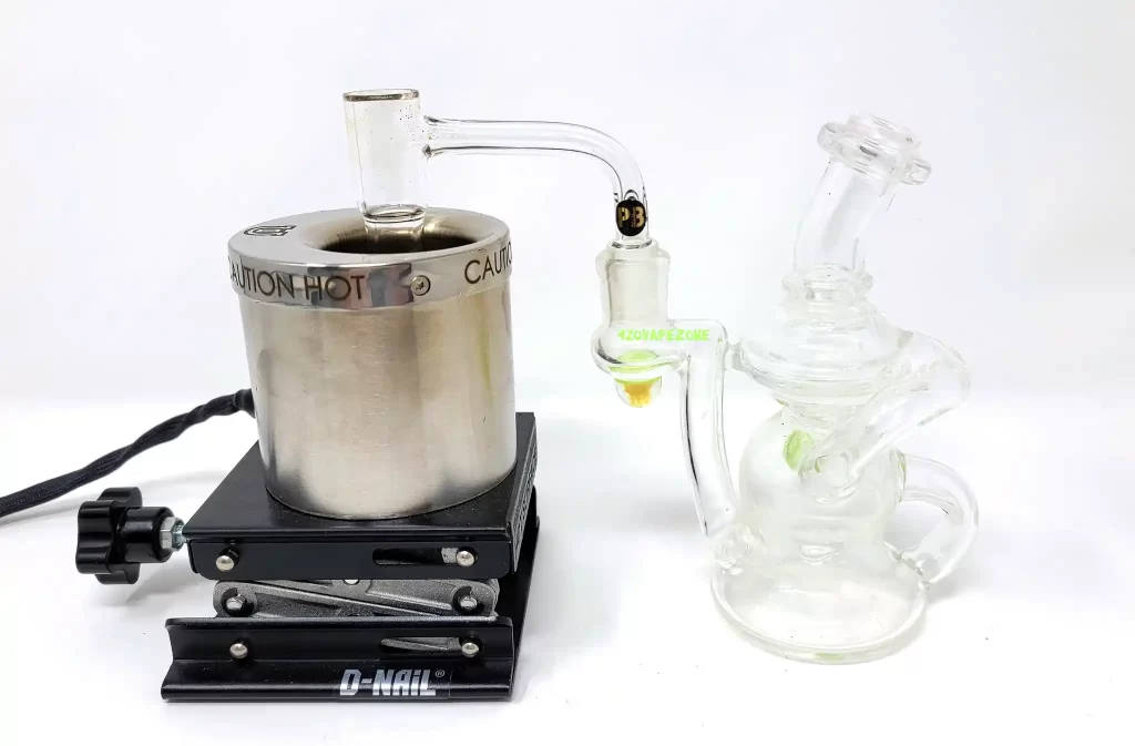 The Dnail Universal Heater, or DUH, is a torchless heater for Terp Slurpers and other quartz bangers