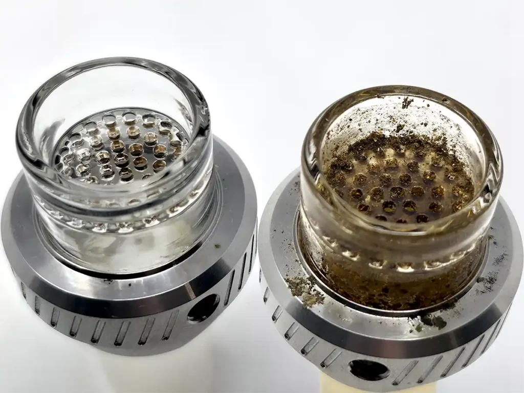 Universal Baller Glass Bowls clean and dirty