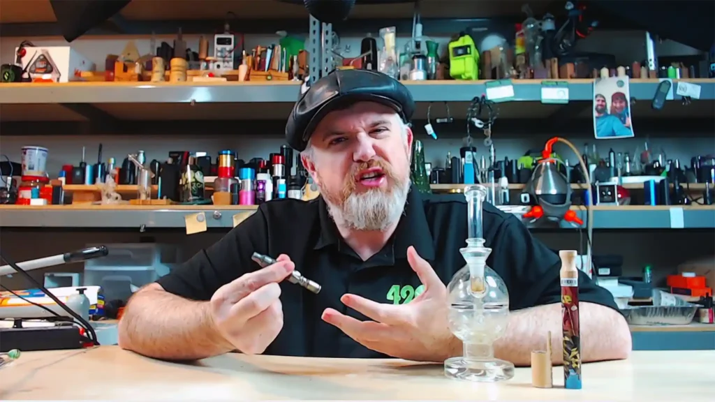 Troy from 420vapezone reviewing dry herb vaporizers since 2014