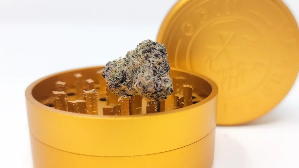 Odin Threadless Weed Grinder (best budget weed grinder)