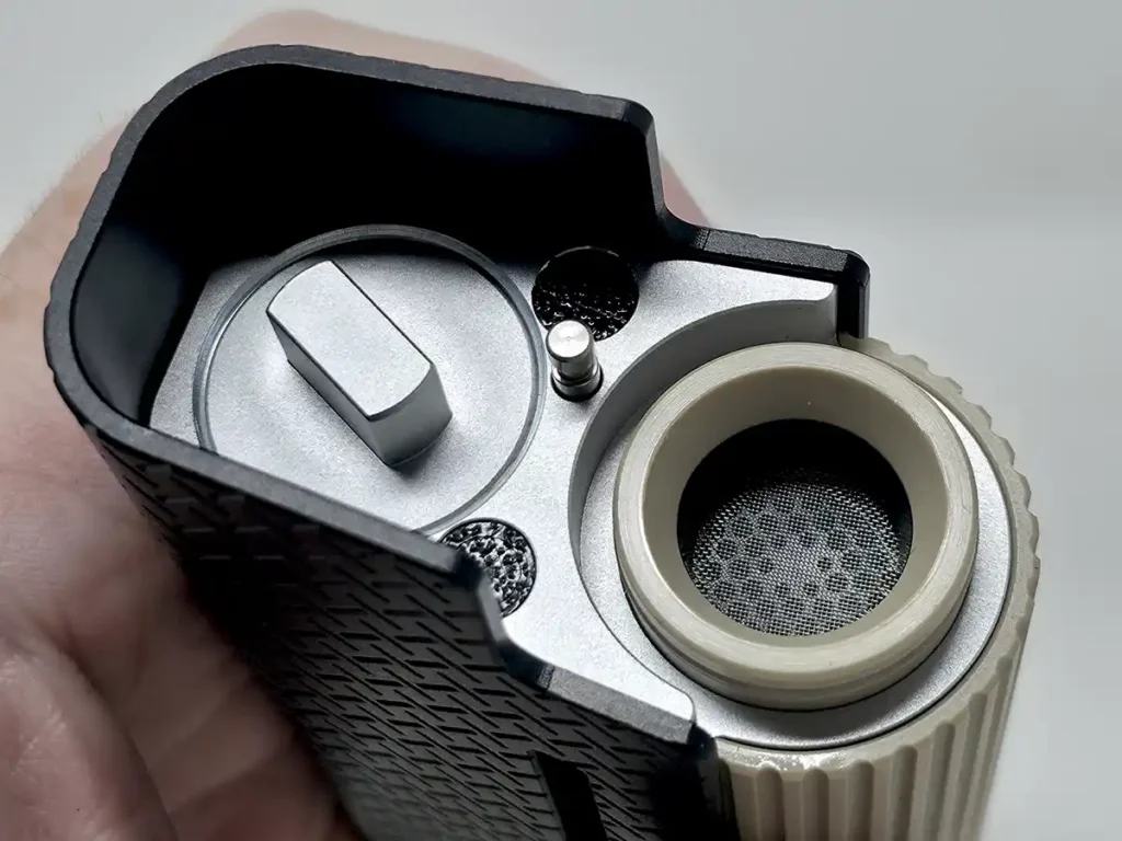 Frolic vaporizer has a built in stir tool, removable battery, and easy to load bowl