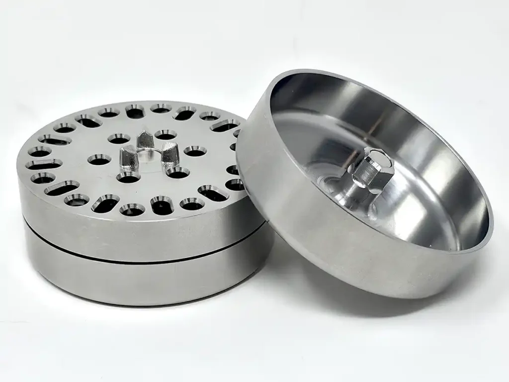 Cyber Grinder stainless steel weed grinder is a three piece thread-less design