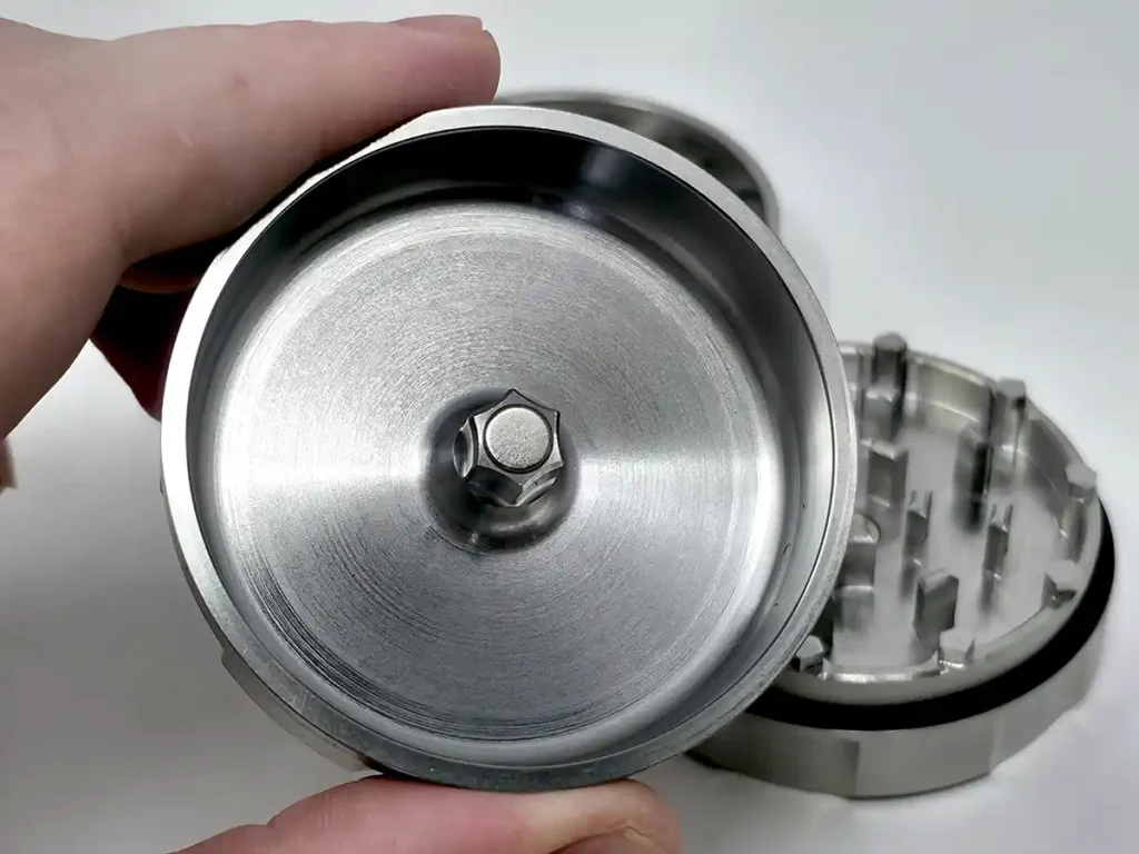 the bottom section of the Draken 2 weed grinder is stainless steel