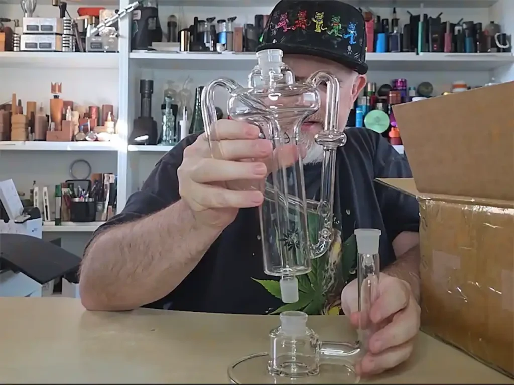 Terp Chasers Club modular bong - the Diffuser Pump
